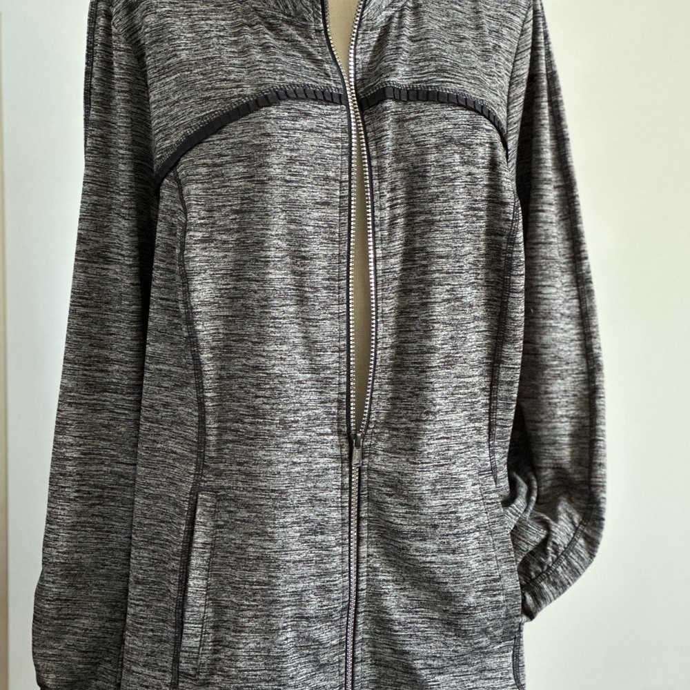 Women's Gray Zip-Up Jacket